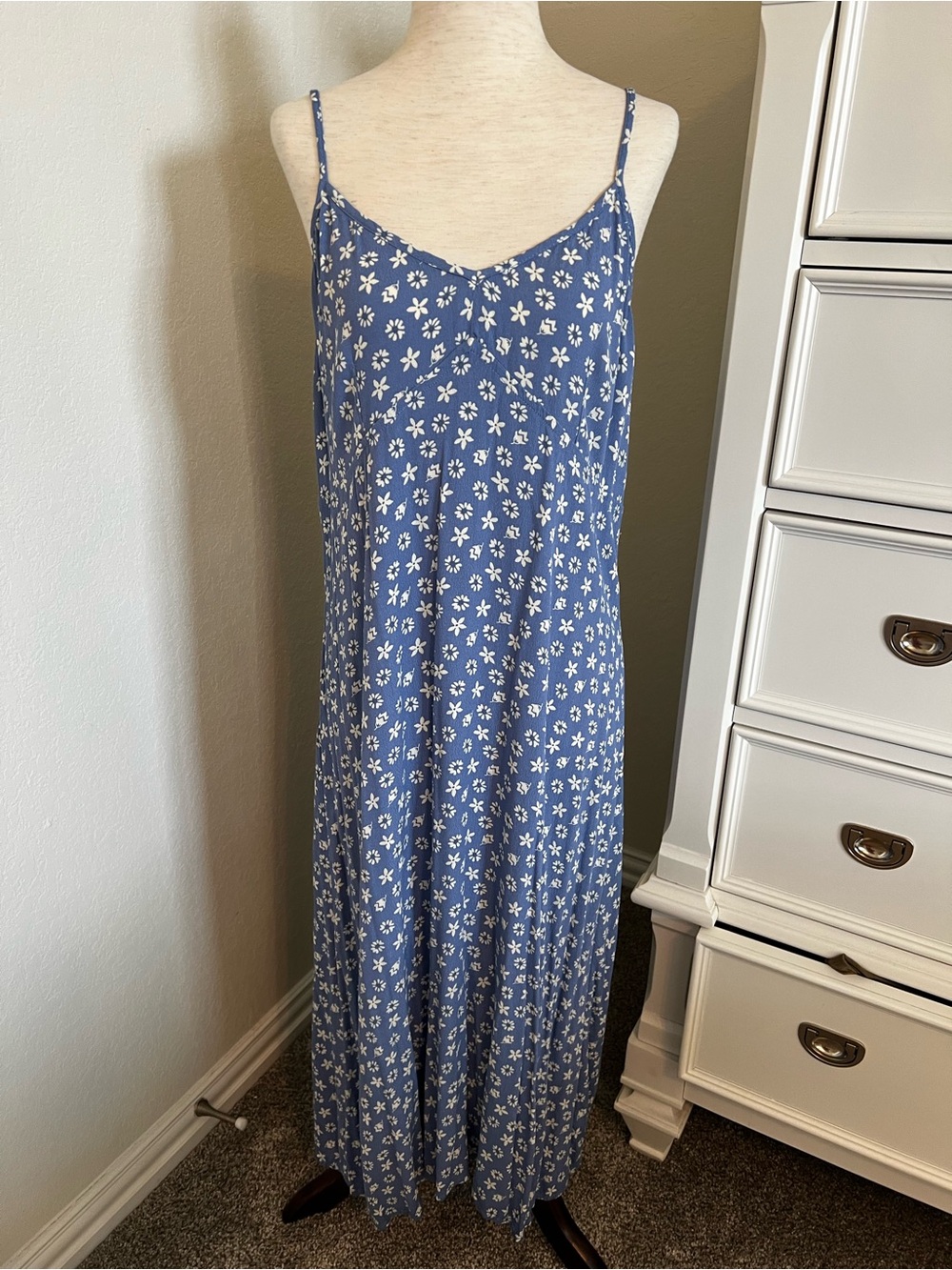 Free Assembly Women’s Slip Dress - Picture 2 of 8
